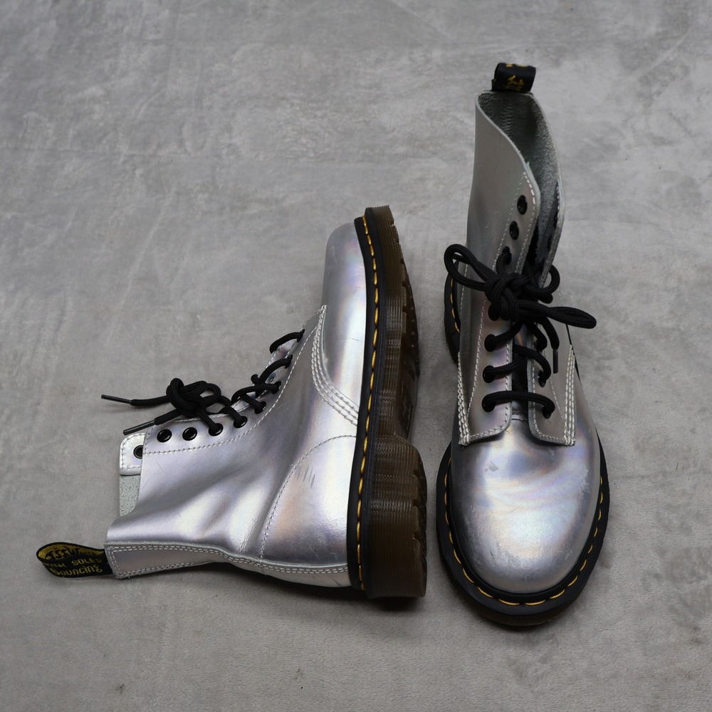 Dr. Martens Women 7 Combat Boots Metallic Gray Pascal RS Leather Classic Lace-Up